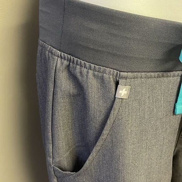 FIGS Heather Grey High Waisted Jogger Medical Scrub Pull-On Cargo Pant-XS - Picture 6 of 16